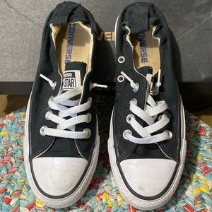 Women size 6 Shoreline Slip Converse
